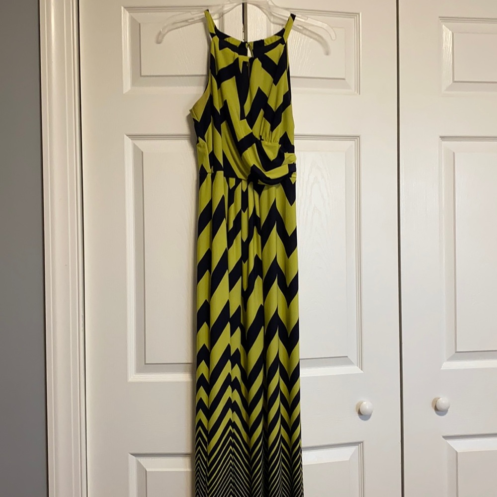 Enfocus Studio summer maxi dress. Size 6.